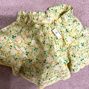 Aerie green floral skort.